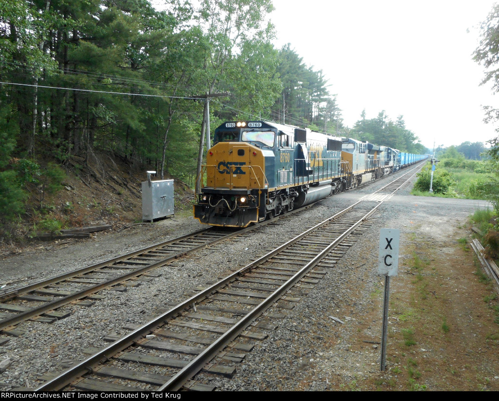 CSX 8760, 3277, 873 & MEC 611